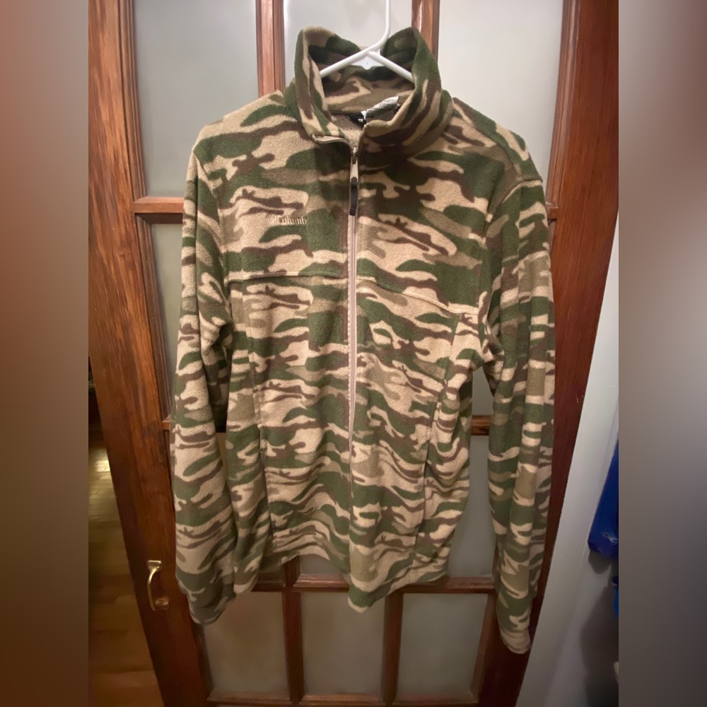 Columbia camo fleece zip